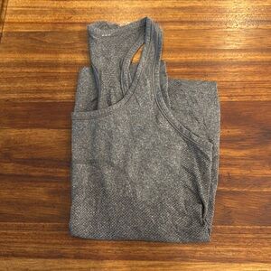 Lululemon swiftly tech razorback tank